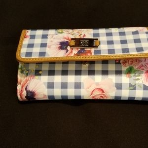 Floral wallet